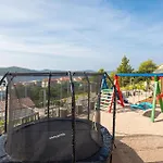 Villa Grc