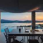 Grc Villa *