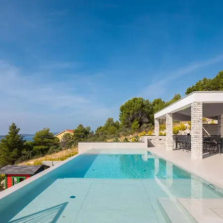 Villa Grc Zaboric