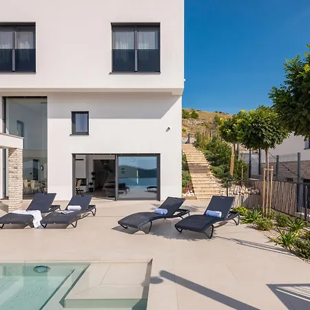 Villa Grc Zaboric